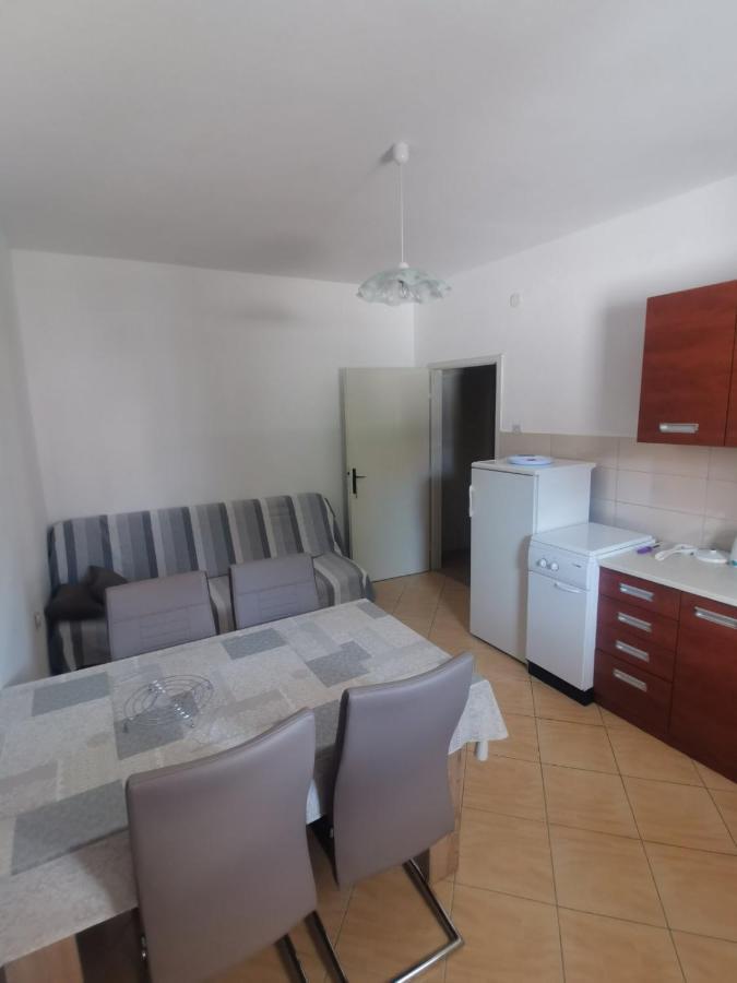 Apartamento Emily Biograd Na Moru Exterior foto