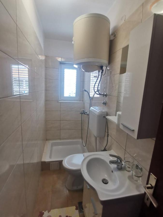 Apartamento Emily Biograd Na Moru Exterior foto
