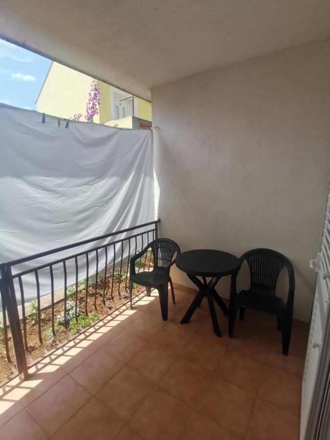 Apartamento Emily Biograd Na Moru Exterior foto